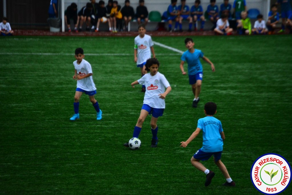 Türkiye Futbol Federasyonu U12 Minikler Şenlik Liginde Çaykur Rizespor U12 Mavi Takım ve Çaykur Rizespor U12 Yeşil Takım Şampiyon oldu.