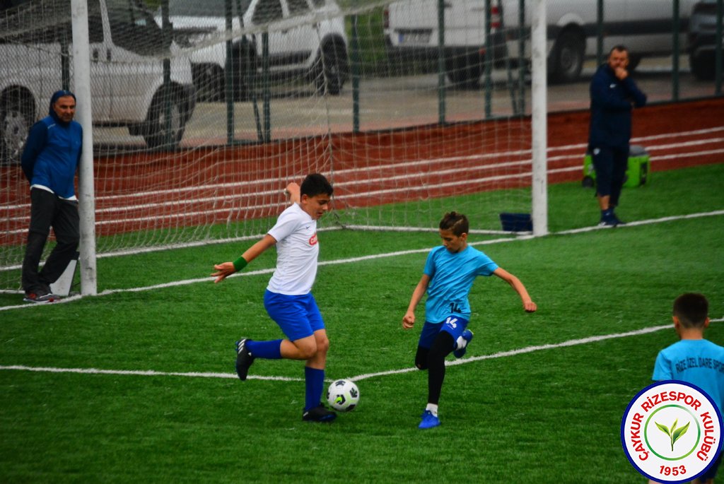 Türkiye Futbol Federasyonu U12 Minikler Şenlik Liginde Çaykur Rizespor U12 Mavi Takım ve Çaykur Rizespor U12 Yeşil Takım Şampiyon oldu.