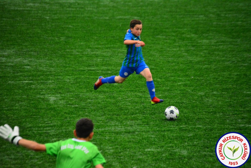 Türkiye Futbol Federasyonu U12 Minikler Şenlik Liginde Çaykur Rizespor U12 Mavi Takım ve Çaykur Rizespor U12 Yeşil Takım Şampiyon oldu.