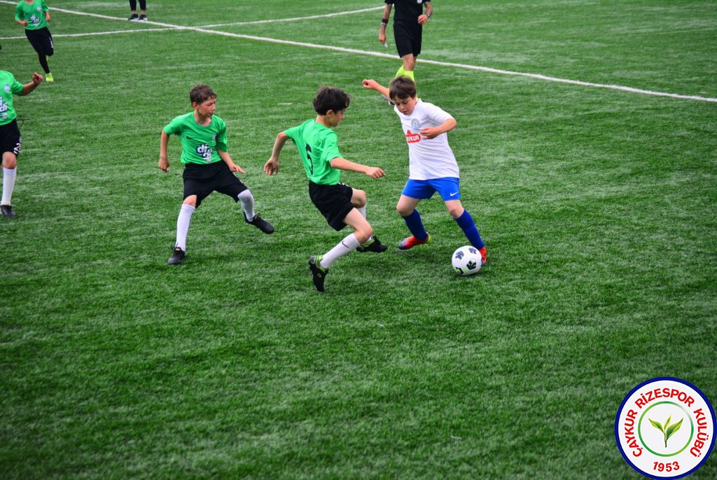 Türkiye Futbol Federasyonu U12 Minikler Şenlik Liginde Çaykur Rizespor U12 Mavi Takım ve Çaykur Rizespor U12 Yeşil Takım Şampiyon oldu.