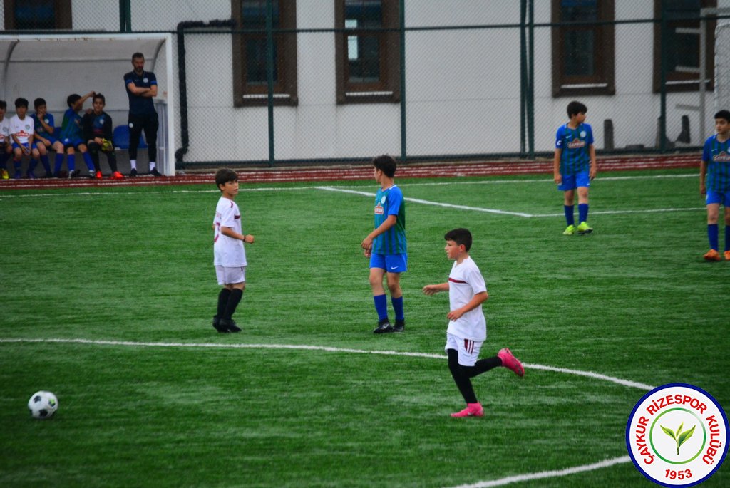 Türkiye Futbol Federasyonu U12 Minikler Şenlik Liginde Çaykur Rizespor U12 Mavi Takım ve Çaykur Rizespor U12 Yeşil Takım Şampiyon oldu.