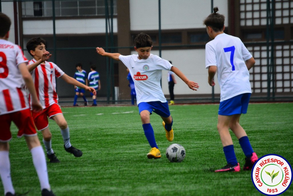 Türkiye Futbol Federasyonu U12 Minikler Şenlik Liginde Çaykur Rizespor U12 Mavi Takım ve Çaykur Rizespor U12 Yeşil Takım Şampiyon oldu.