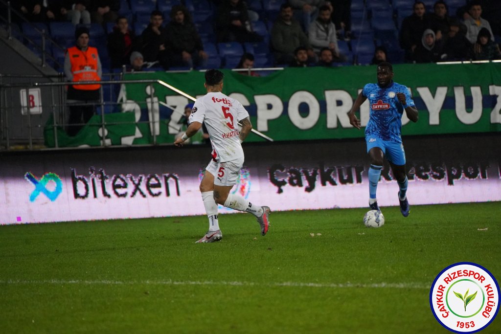 ÇAYKUR RİZESPOR 1 - 1 PENDİKSPOR / 16. haftayı 26 puanla 3. sırada tamamladık