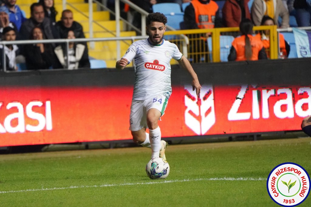 ADANA DEMİRSPOR 3-4 ÇAYKUR RİZESPOR / Unutulmaz Futbol Resitali