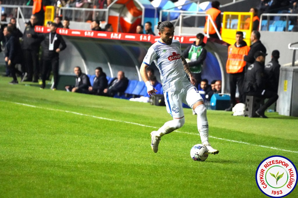 ADANA DEMİRSPOR 3-4 ÇAYKUR RİZESPOR / Unutulmaz Futbol Resitali