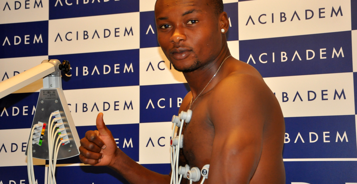 Godfrey OBOABONA Acıbadem Sports' ta sağlık kontrolünden geçti