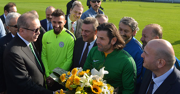 Cumhurbaşkanımız Recep Tayyip Erdoğan; Rizespor Tesislerinde