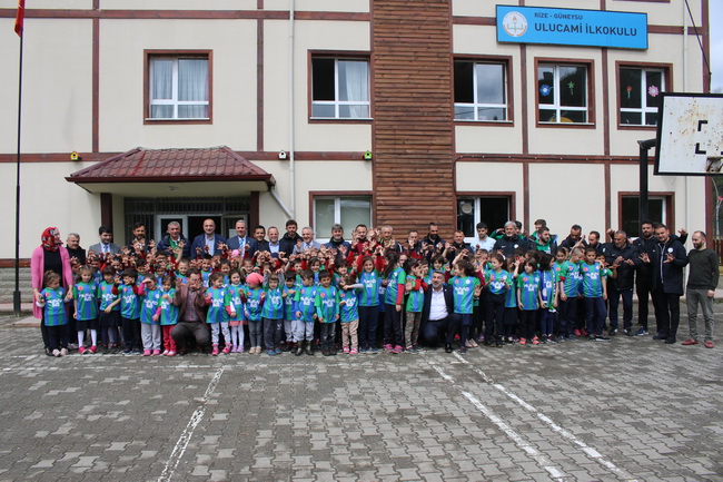 ‘Minik Kalpler Okul-Kulüp Projesi' Rize Güneysu Ulucami'de!