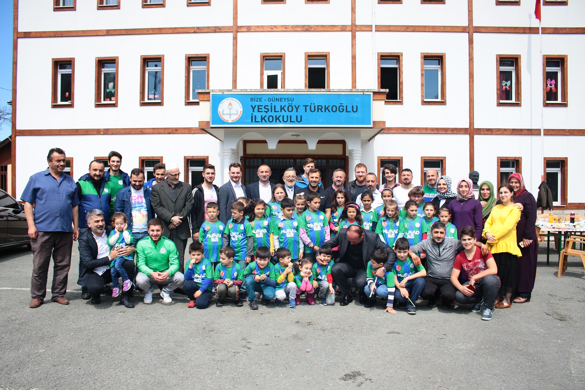 'MİNİK KALPLER OKUL-KULÜP PROJESİ' GÜNEYSU YEŞİLKÖY'DE