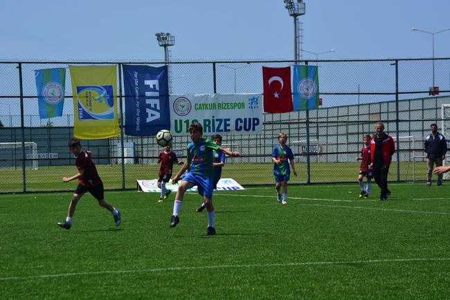 ULUSLARARASI U12 RİZE CUP DEVAM EDİYOR