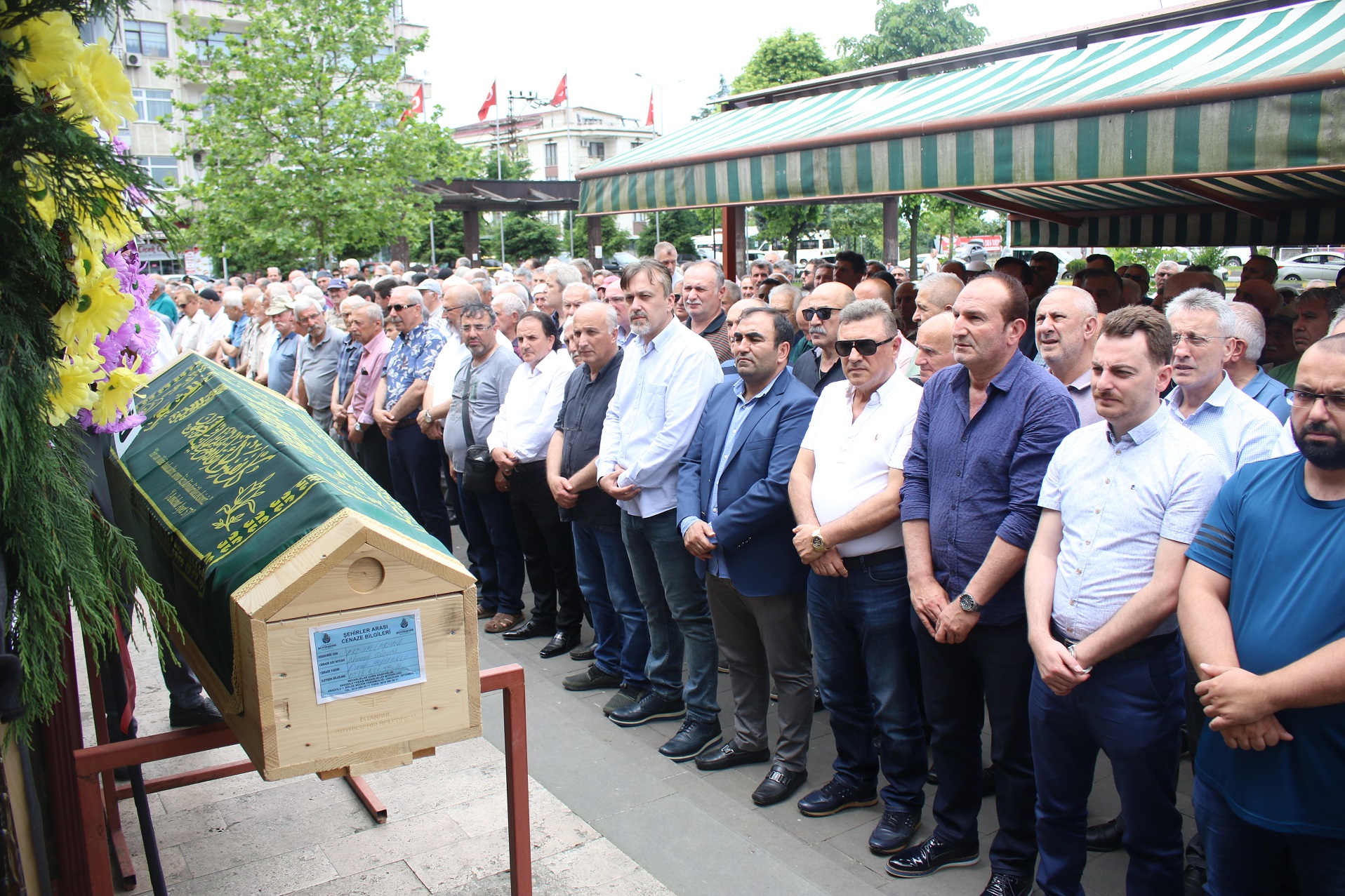 AHMET GÜNAL SON YOLCULUĞUNA UĞURLANDI