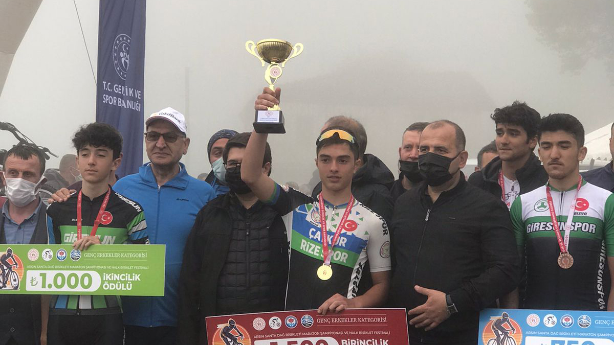 Çaykur Rizespor Bisiklet Takımından 1 Altın Madalya