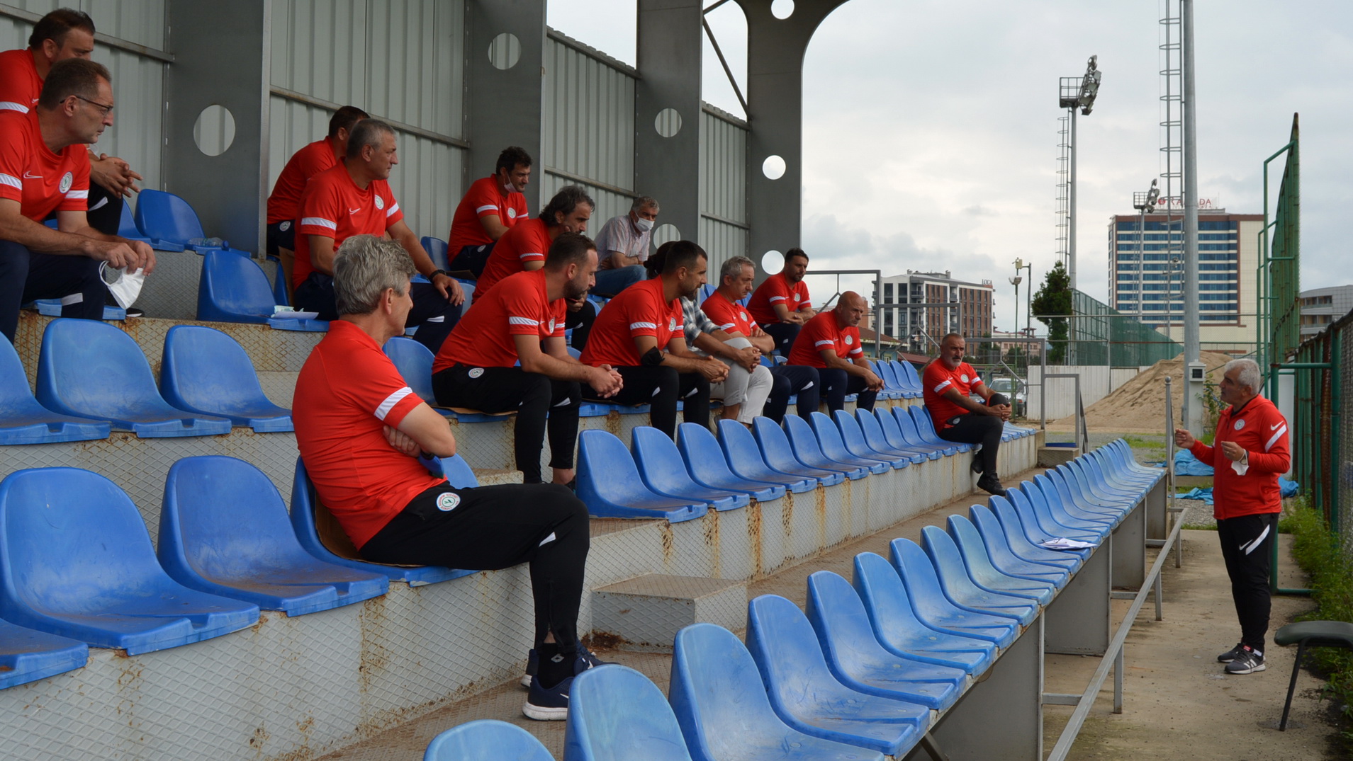 Rizespor Akademi'de Haftalık Teknik Ekip Toplantısı Yapıldı