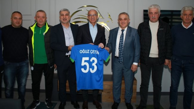 TFF FUTBOL GELİŞİM DİREKTÖRÜ OĞUZ ÇETİN, ÇAYKUR RİZESPOR KULÜBÜNÜ ZİYARET ETTİ