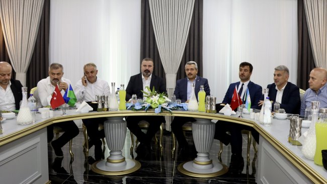 ÇAYKUR RİZESPOR YENİ TRANSFER ETTİĞİ FUTBOLCULAR İÇİN BASIN BULUŞMASI DÜZENLEDİ.
