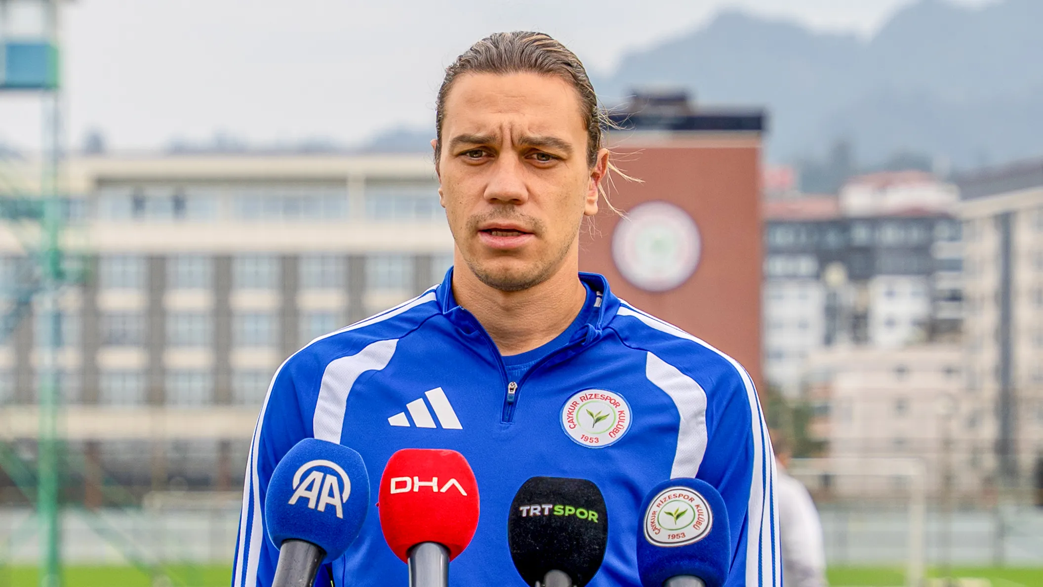  Taylan Antalyalı; basın toplantısında Kocaelispor maçı hakkındaki beklentilerini değerlendirdi.