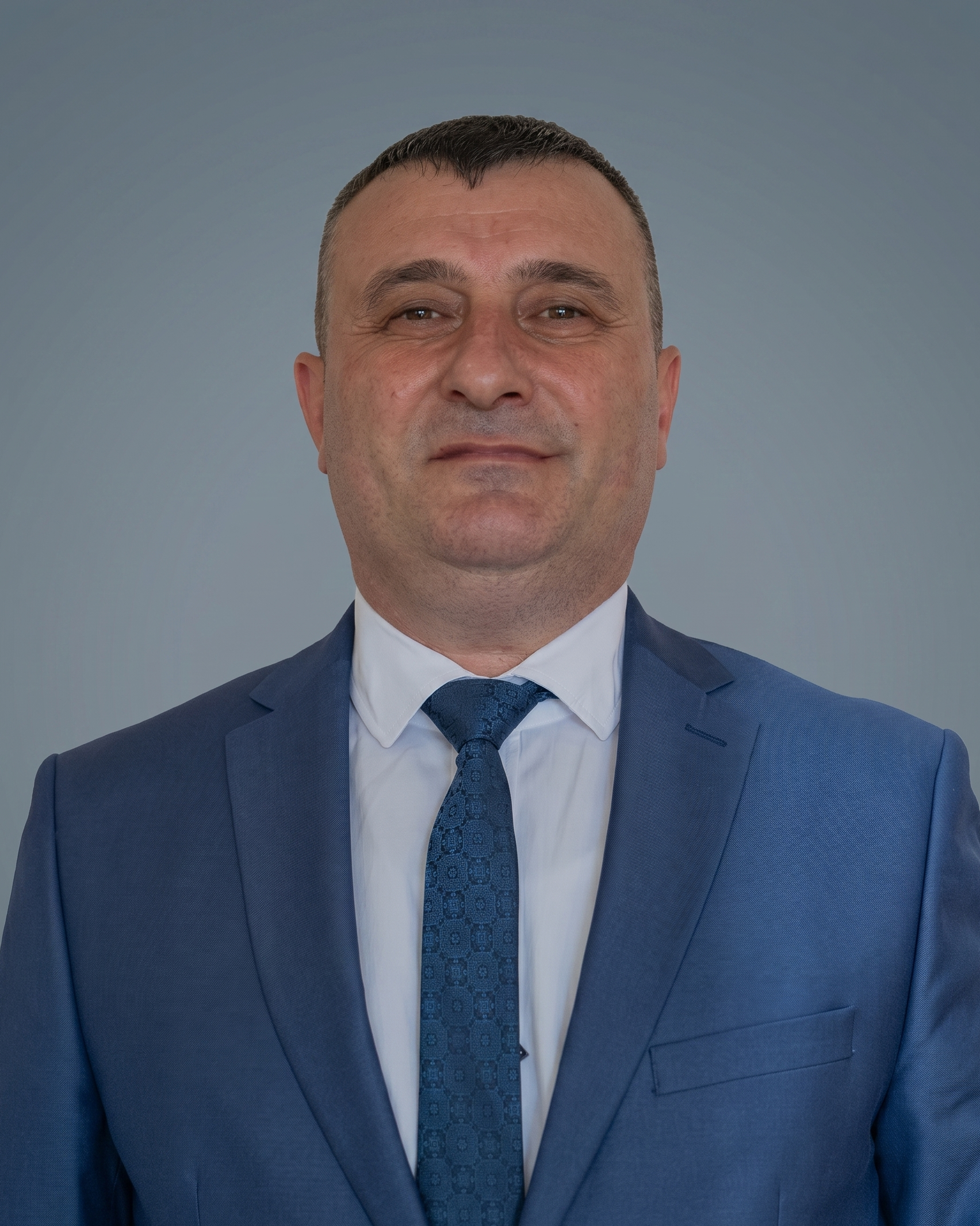 YÖNETİM KURULU ÜYESİ